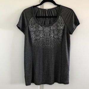 Lululemon t-shirt